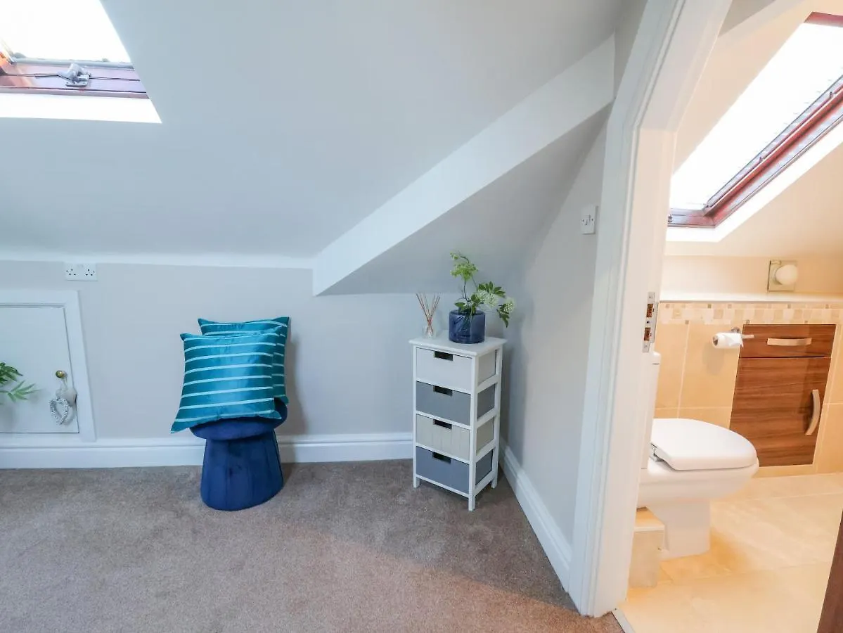 Holiday home Solway Villa Chester United Kingdom